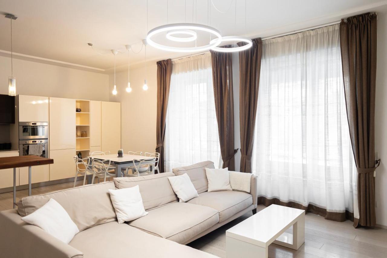 Elegante E Spazioso Quadrilocale In Porta Venezia Милан Экстерьер фото